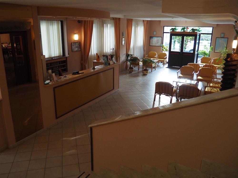 Hotel Virgilio Tropea Eksteriør bilde