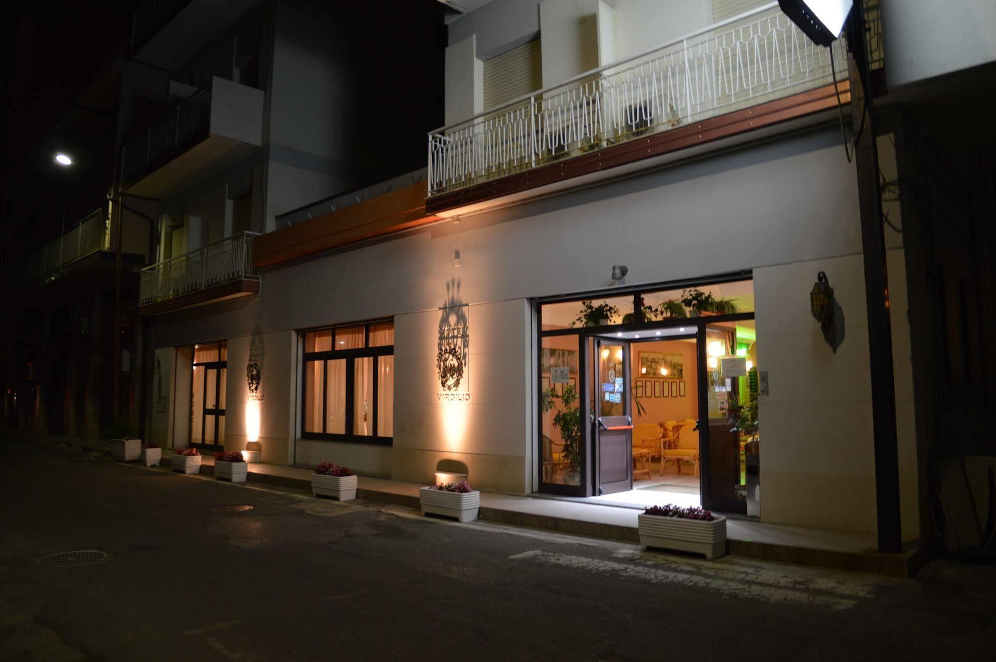 Hotel Virgilio Tropea Eksteriør bilde