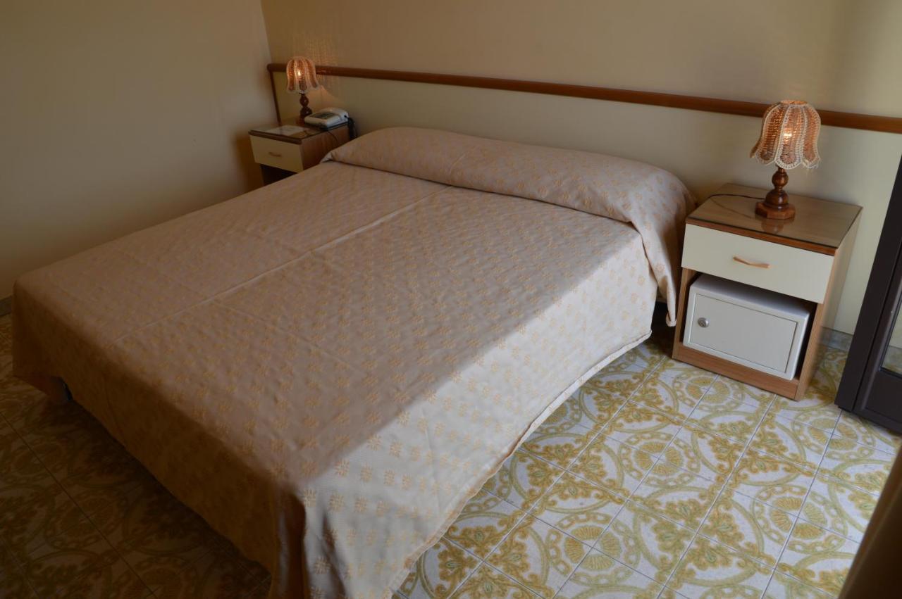 Hotel Virgilio Tropea Eksteriør bilde